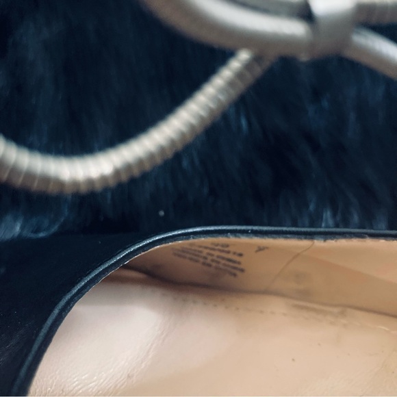 PLV Sz 9.5 POUR LA VICTOIRE Back Zipper Metal Bows Straps Pointy Toe Pumps - Picture 7 of 12